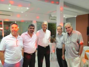 buenos deseos de CAFYDMA en la cena de fin de año