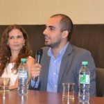 Entrega de certificados de aprobación de cursos en sede Cañitas de CAFYDMA